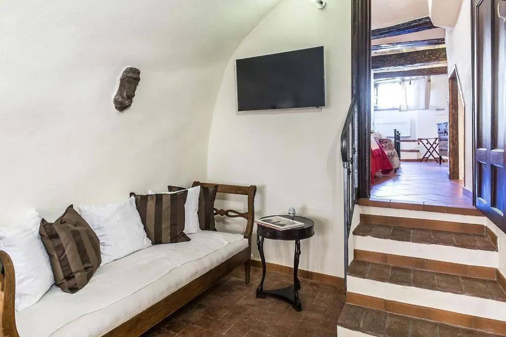Lyon Apartment Anfiteatro Square, Lucca